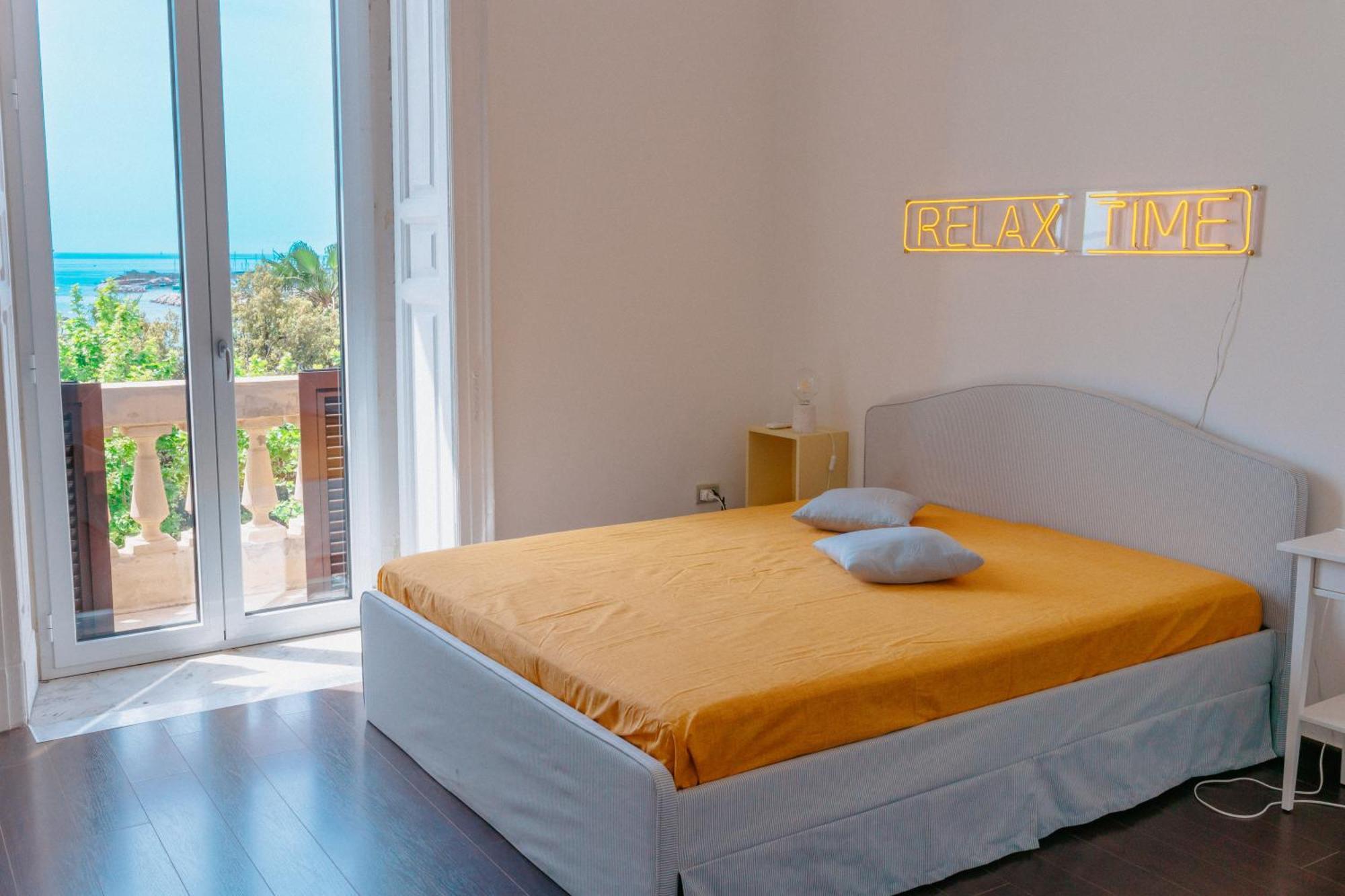Blue Sea View Apartment Salerno Exterior photo